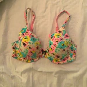Victoria’s Secret Bra